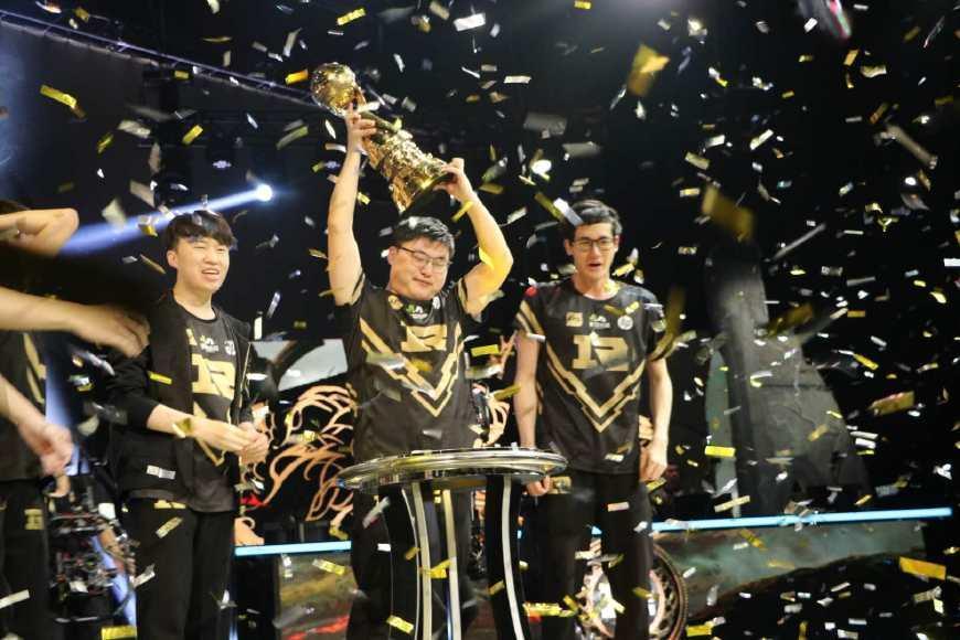 开云体育赛事直播Uzi意外战胜皇家马德里，比赛局势复杂引爆全场！的简单介绍