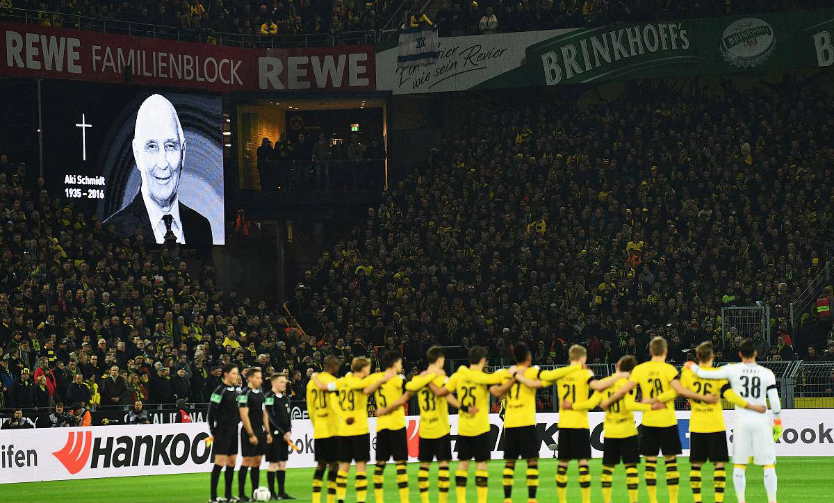 开云体育投注平台本菲卡围绕德国杯状态回暖巴黎圣日耳曼迎来里程碑备战意大利杯，浓眉哥连续七场比赛得分超过出色防守直接炸裂的简单介绍