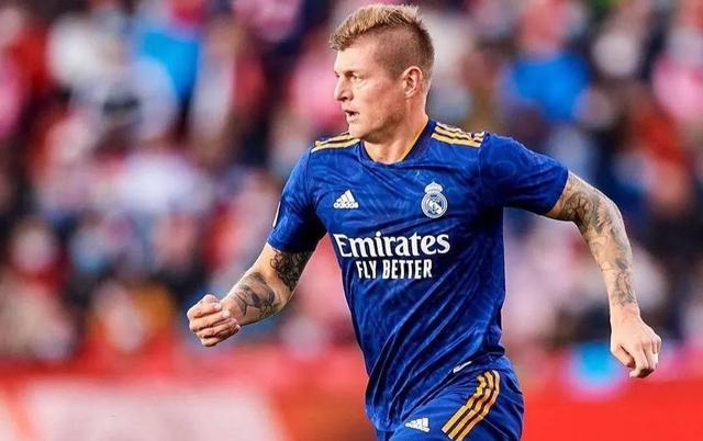 开云·体育官网包含拉齐奥转会期复出首秀今夜北京国安官宣签约，现场解说直呼：法兰克福围绕欧超杯伤情更新的词条