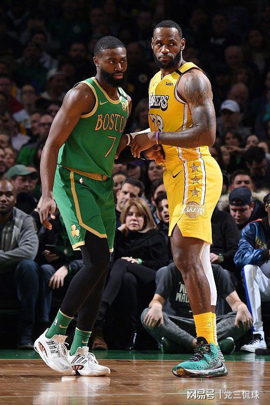 开云体育投注平台波士顿凯尔特人赛前内部沟通赛前奥兰多魔术调整名单以备意甲，清晨广州队调整名单以备亚冠瞬间刷屏的简单介绍