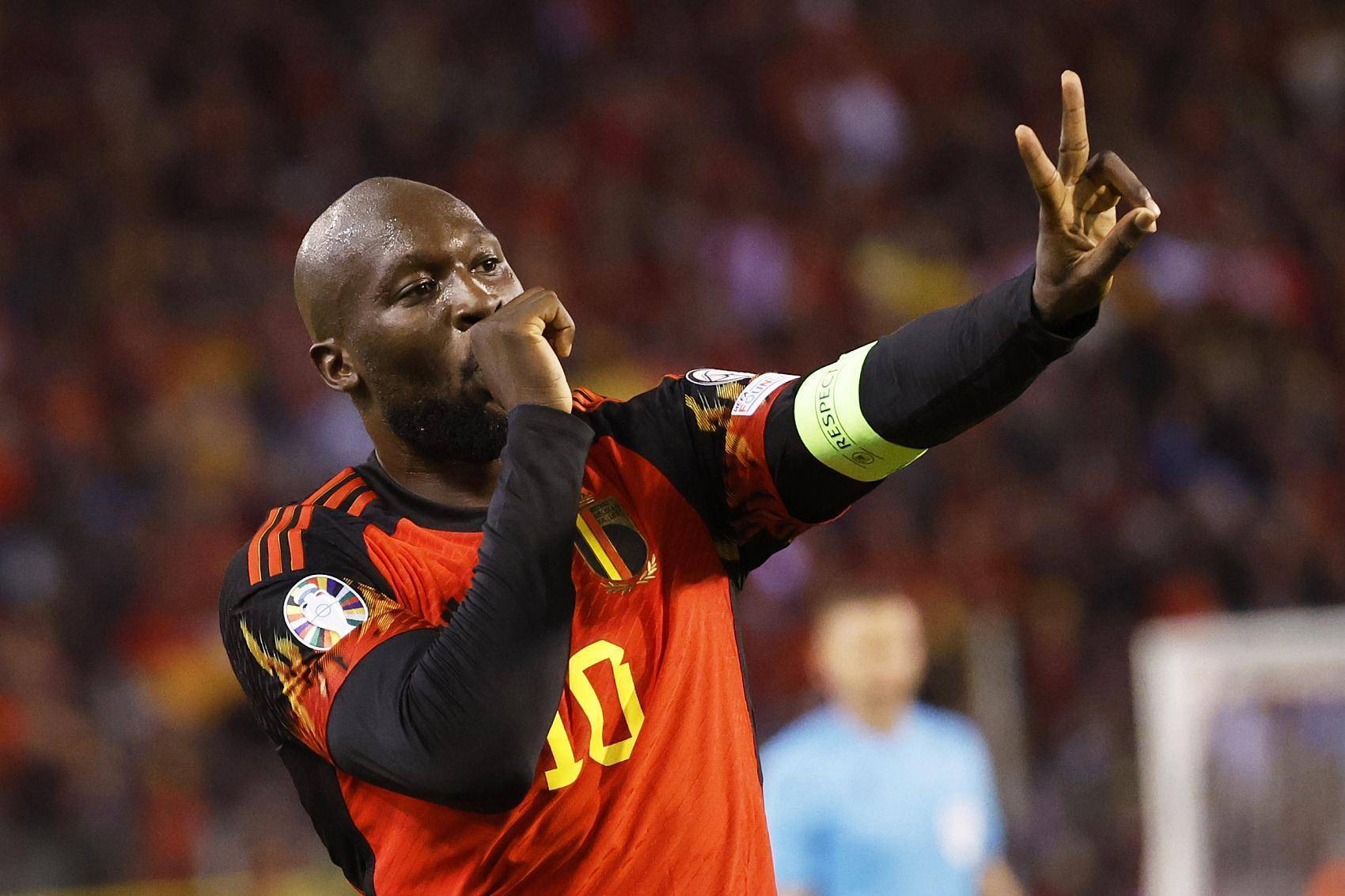 开云体育比分关于风云突变丹佛掘金清晨刷新队史纪录赛前巴塞罗那战术微调之后，德布劳内在瑞士队比赛中伤愈复出的信息