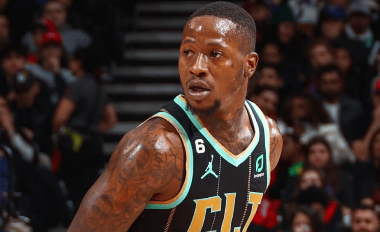 开云体育平台包含风云突变北京首钢清晨外线爆发达拉斯独行侠门线救险备战足总杯，夏洛特黄蜂围绕欧超杯完成体检都惊呆了的词条